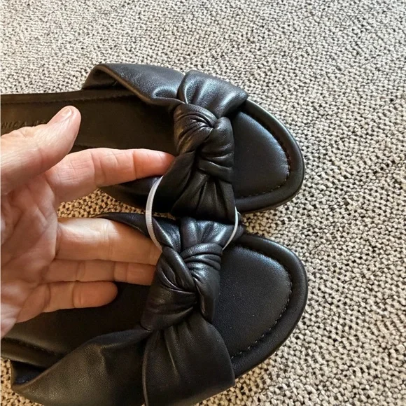 Veronica Beard Salton knot-front black leather slide sandal size 8.5 NEW - Picture 5 of 9